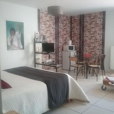 Villa Monplaisir Latrape Eksteriør billede